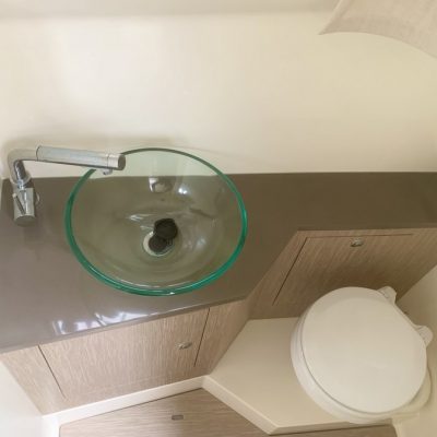 Tempest 38 salle de bain Empuriabrava